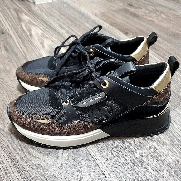 Michael Kors Theo Sneakers Size 6.5 - Picture 1 of 4